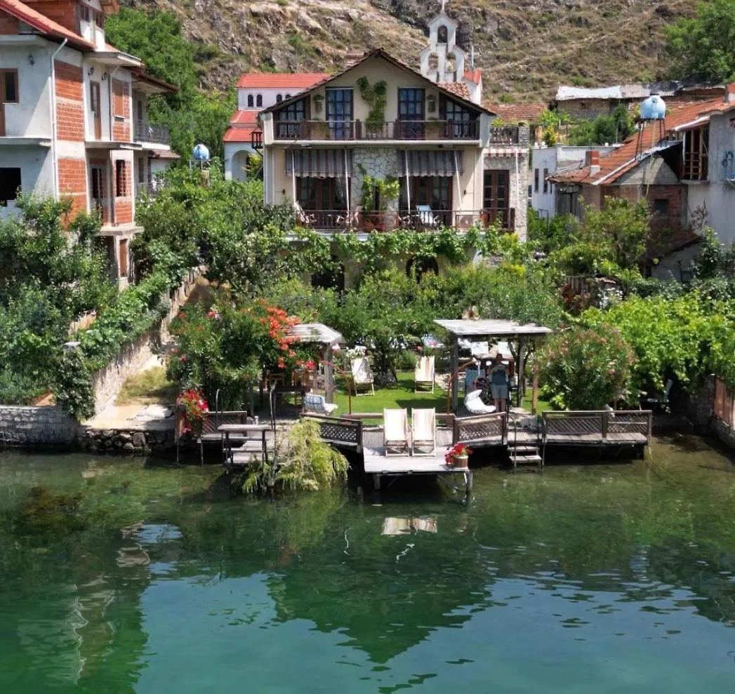 Guest House Lini