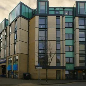 https://ensuite-rooms-studios-edinburgh-sk.edinburghhotelsuk.org