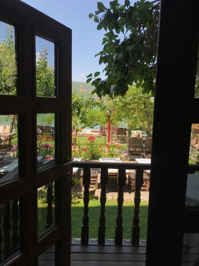 Guest House Lini