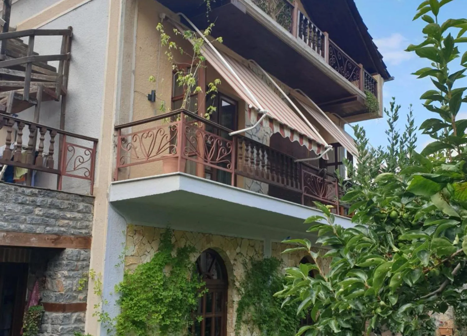 Guest House Lini